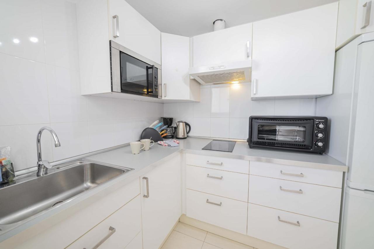 Apartamento Xara Alcudia  Bagian luar foto